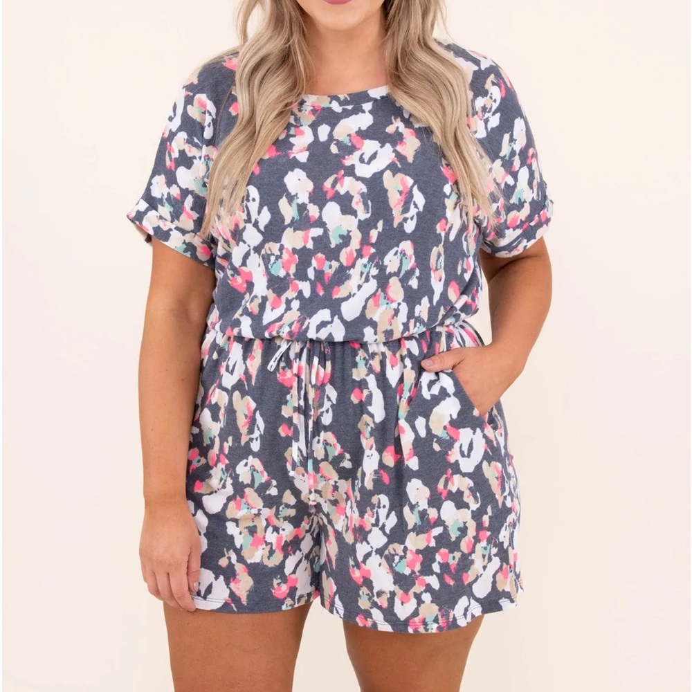 CHIC SOUL Soft Spots Romper in Multi ♥️